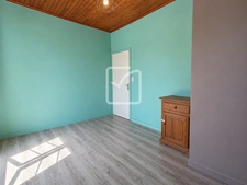 RARE   PROPRIÉTÉ ÉQUESTRE PRÈS DE VILLERÉAL   20 HA   25 BOX 9
