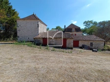 Maison T5 avec piscine, 4 chambres - étang - dépendances et  2