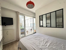 2 PIECES AVEC BALCON - NEUILLY SUR SEINE 5