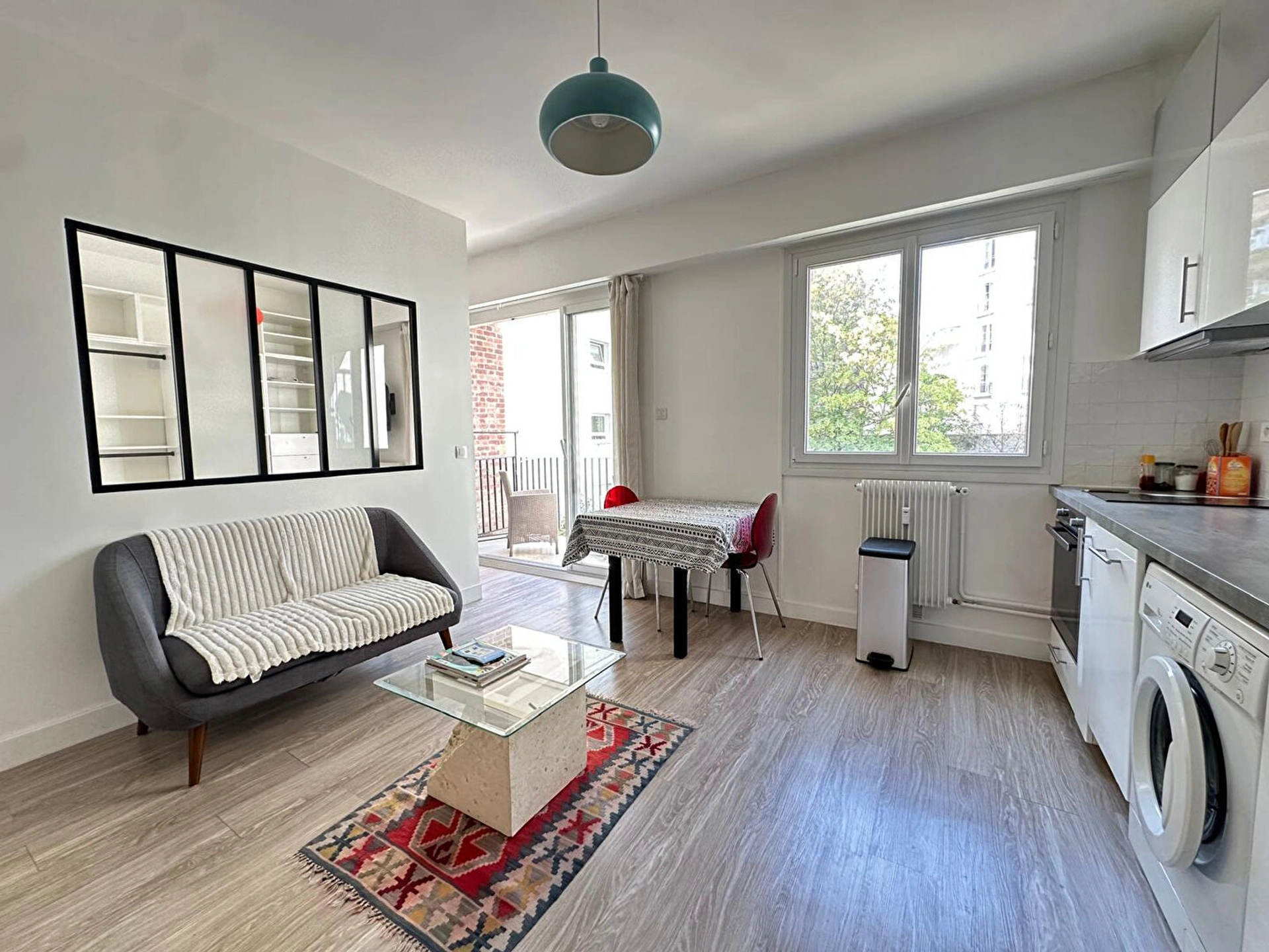 2 PIECES AVEC BALCON - NEUILLY SUR SEINE 2