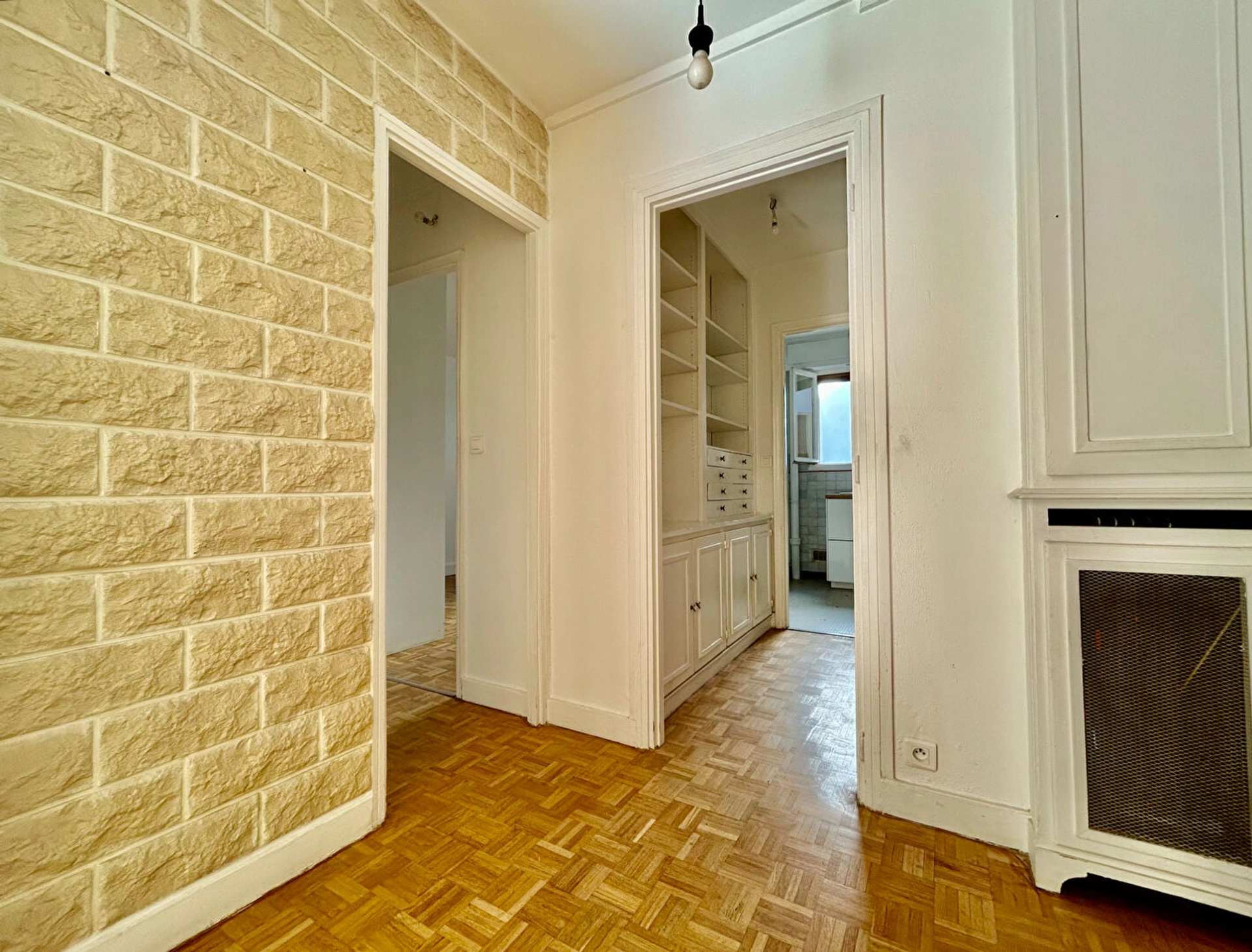 PARIS 10 - Rue d'Hauteville 2