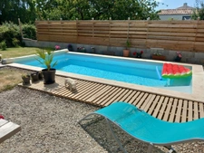 MAISON RÉCENTE AVEC PISCINE