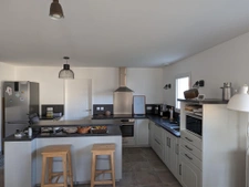 MAISON RÉCENTE AVEC PISCINE