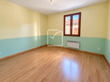 ENSEMBLE IMMOBILIER-ANCIENNE BOULANGERIE + APPARTEMENT 5 CHA 8