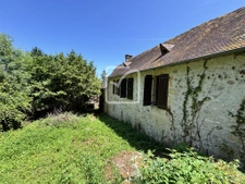 Maison en pierre à rénover 3