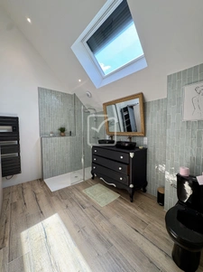 Élégance contemporaine au coeur de la pierre  14