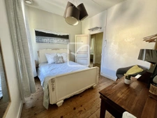 Maison de charme en pierre avec dépendance 10