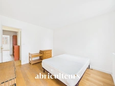 Appartement 3 pièces avec cuisine ouverte et parking en vente à Paris 13e 75013