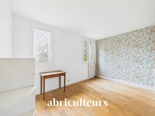 Appartement 3 pièces avec cuisine ouverte et parking en vente à Paris 13e 75013