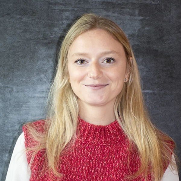 Lucie GOUZOUGUEN