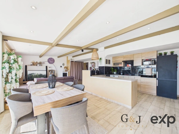 Appartement à vendre - Réf  06590 Théoule-sur-Mer