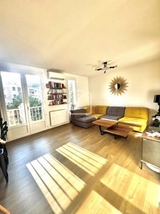 Appartement T3 bis avec verrière 26
