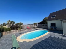 Maison avec piscine à Saint Evarzec