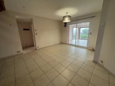 Maison proche du bourg de Saint Yvi.