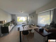 Cet appartement "Coup de coeur" est idéalement situé pour pr...