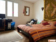 appartement  de trois chambres, très bien situé