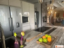 longère, commerces à pied