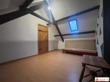 Longère avec hangar située à Leuhan proche bourg