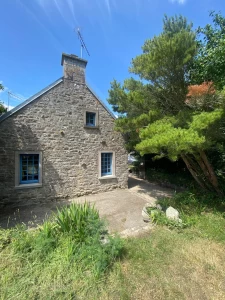 grange à rénover ainsi que dépendance sur la commune de Comb...