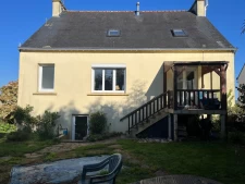 Maison familiale avec 5 chambres sur la commune de Leuhan