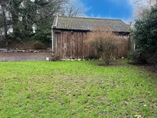 Longère avec hangar située à Leuhan proche bourg