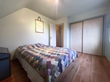 Maison de famille située à quimper avec sous sol et garage