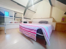 Longère avec hangar située à Leuhan proche bourg