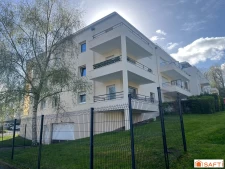 Cet appartement "Coup de coeur" est idéalement situé pour pr...