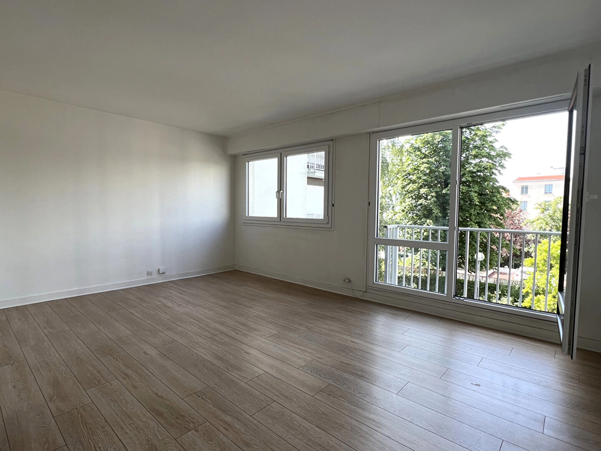 COURBEVOIE- STUDIO VIDE 2