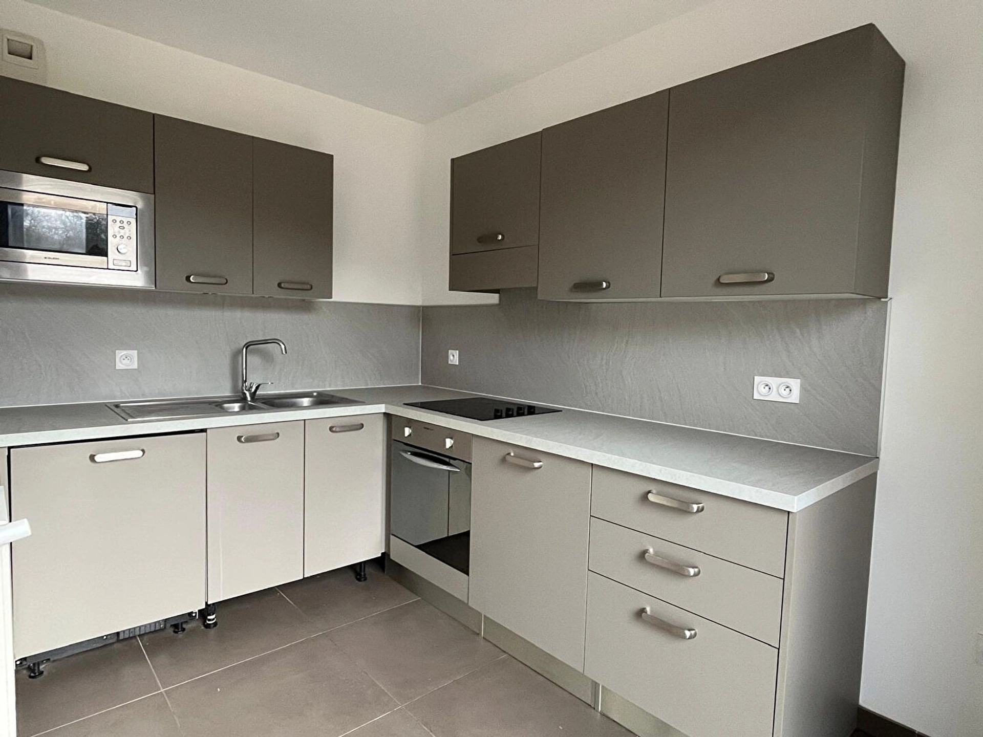 VERSAILLES - 5 PIECES 4