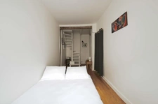 PARIS 18  - CLIGNANCOURT 7