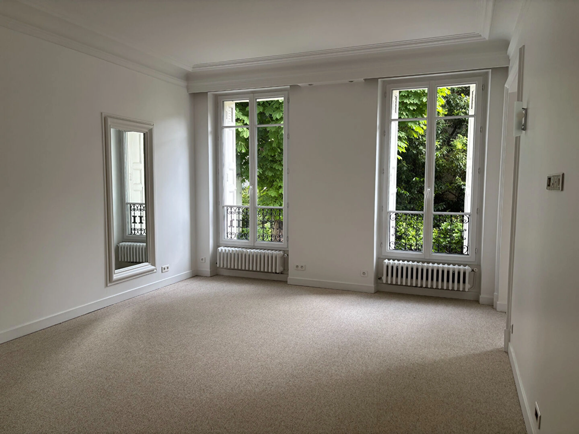 NEUILLY - 3 PIECES 3