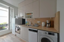 PARIS 18  - CLIGNANCOURT 5