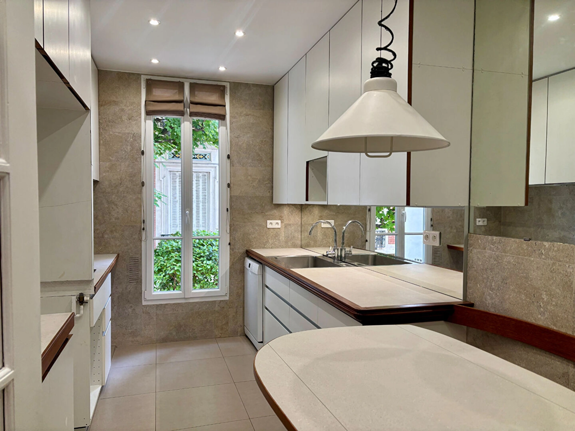 NEUILLY - 3 PIECES 1