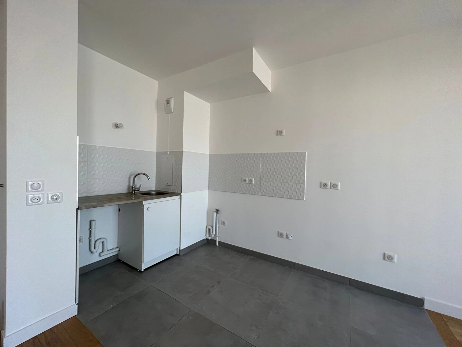 LEVALLOIS - 2 PIECES 4
