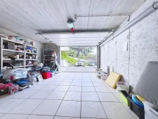 Villa de 185 m², 5 chambres, vie de plain-pied, piscine à dé...