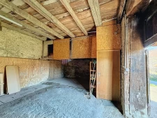 Rare, hauteur de Voiron, maison avec grange attenante, au ca...