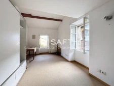 Maison en pierre de 150 m² avec grange de 100 m² au sol, au...