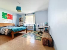 Villa récente de plain-pied en parfait état, 3 chambres, env...