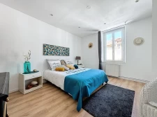 Rare, maison de ville au calme, plein centre, 3 chambres ave...