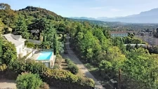 Villa de 185 m², 5 chambres, vie de plain-pied, piscine à dé...