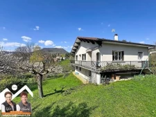 Au calme, maison individuelle avec grand terrain et vue déga...