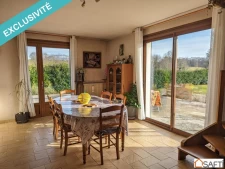 Villa individuelle, au calme, plein Sud, grand terrain, 3 ch...