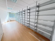 134 m² de bureaux lumineux avec ascenseur, accès PMR, au cen...