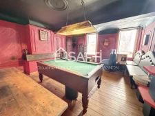 Fonds de commerce BAR LICENCE 4 avec location des murs et d’un studio