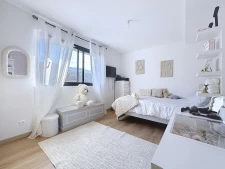 Rare à Coublevie, maison contemporaine avec piscine et vue d...