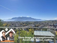 Appartement rénové, lumineux et cosy, avec vue exceptionnell...