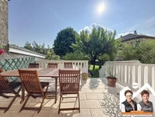 Maison de village avec jardin, 5 chambres et vue montagnes a...