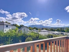 Rare, villa avec vue sur les massifs, piscine et garage - qu...