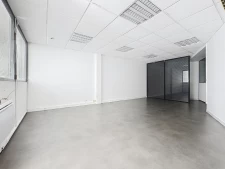 Centre ville de Voiron, murs commerciaux à vendre (sans fond...